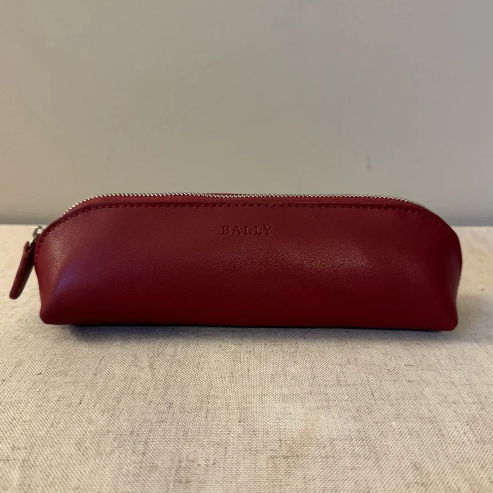 NIB Bally Burgundy Zipper Accessory Pouch